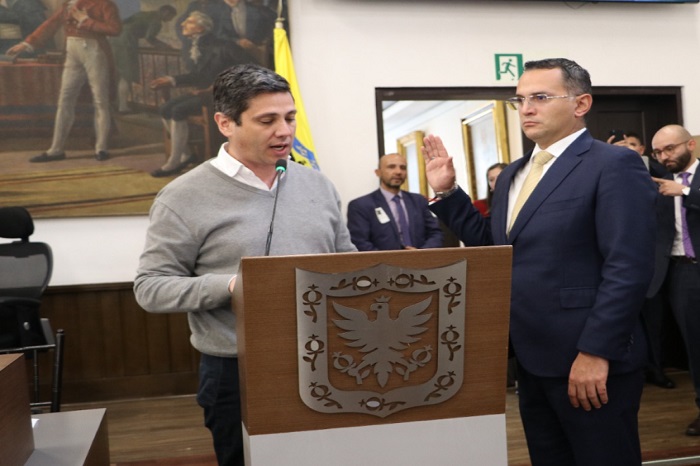 Julián Mauricio Ruíz Rodríguez toma posesión como nuevo Contralor de Bogotá
